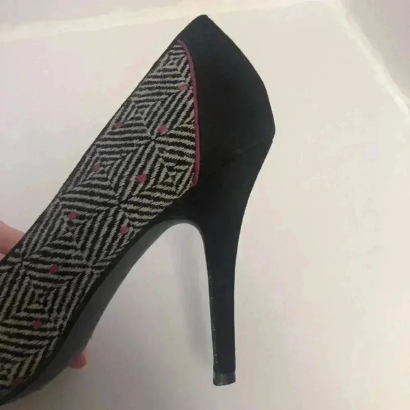 Lulu Townsend Tweed Black White Pink Patterned Stilettos Pumps Heels Size 7.5 - Picture 4 of 9